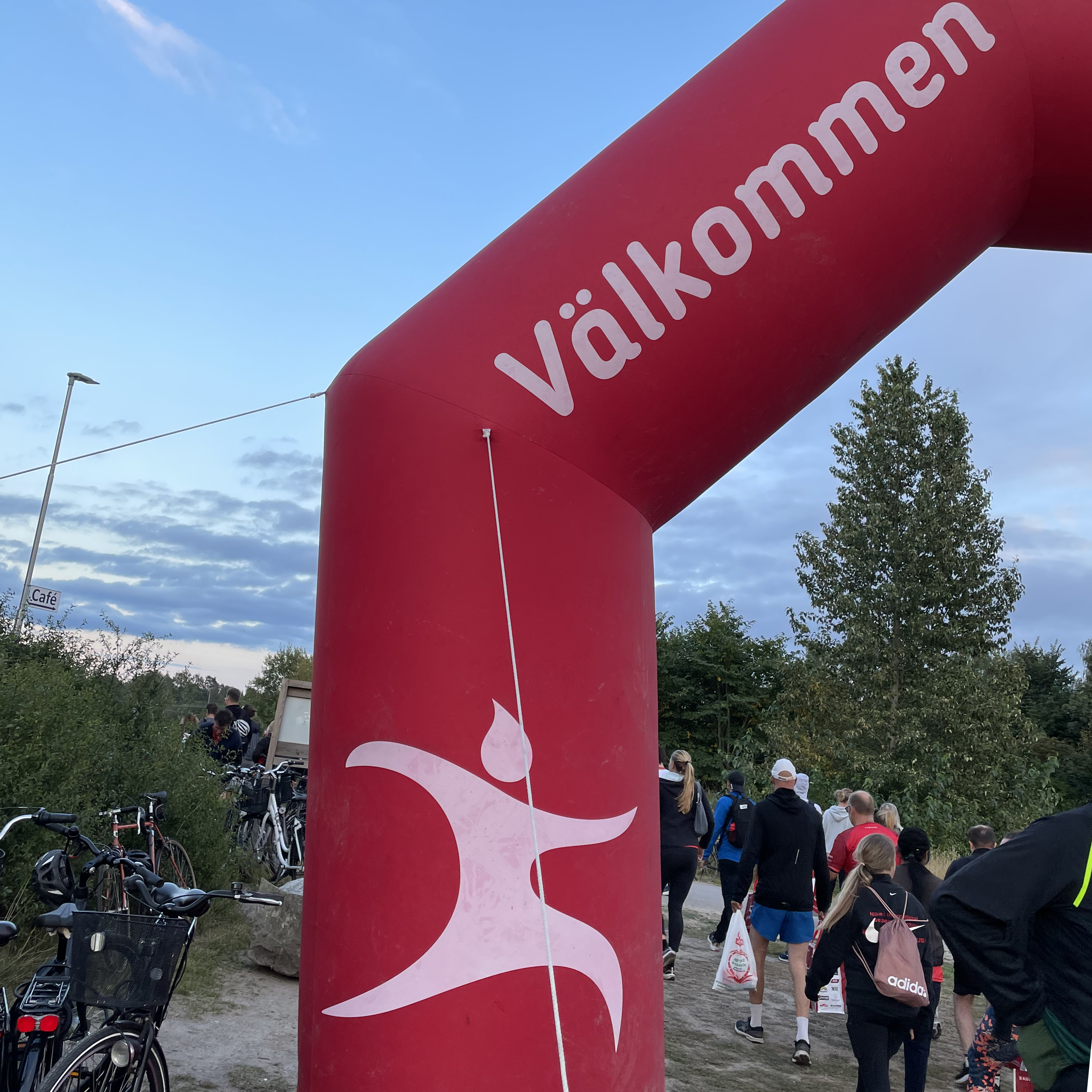 Bild på entrén till blodomloppet 2025. 